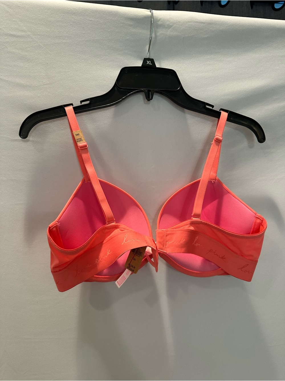 PINK Victoria's Secret Coral Molded T-Shirt Bra - Picture 2 of 5